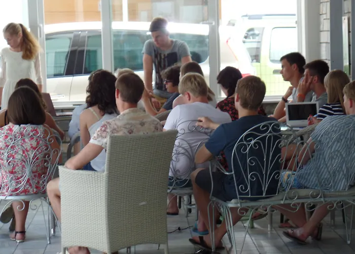 Ouzas Luxury Hotel
